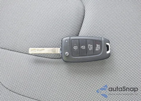 2024 Hyundai Elantra Se from USA, damaged, VIN KMHLL4DG4RU759187